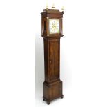 Early 18thC Walnut Longcase clock : ' Tho Carter ,