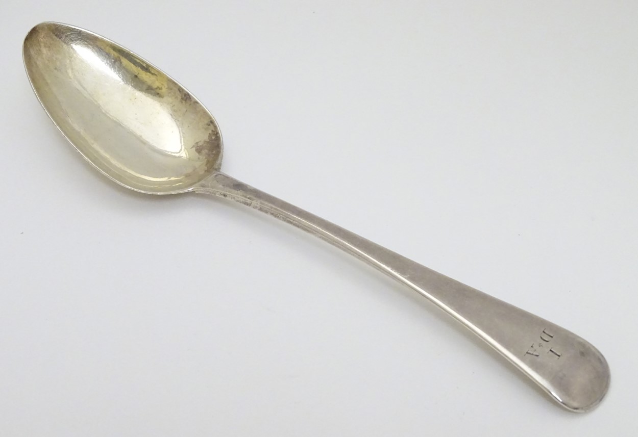 A Geo IV Old English Pattern silver tablespoon hallmarked London 1822 maker William Bateman 8 3/4" - Image 3 of 5