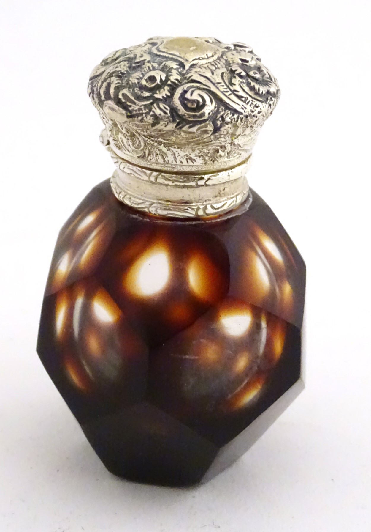 A purple glass scent bottle with white metal top. 21stC. - Image 4 of 9
