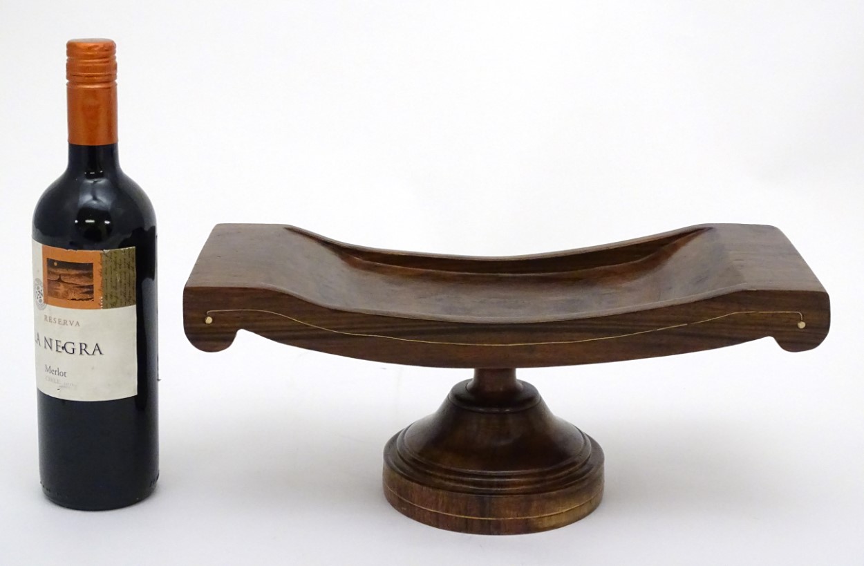A mahogany pedestal cheese coaster / stand. - Image 4 of 7