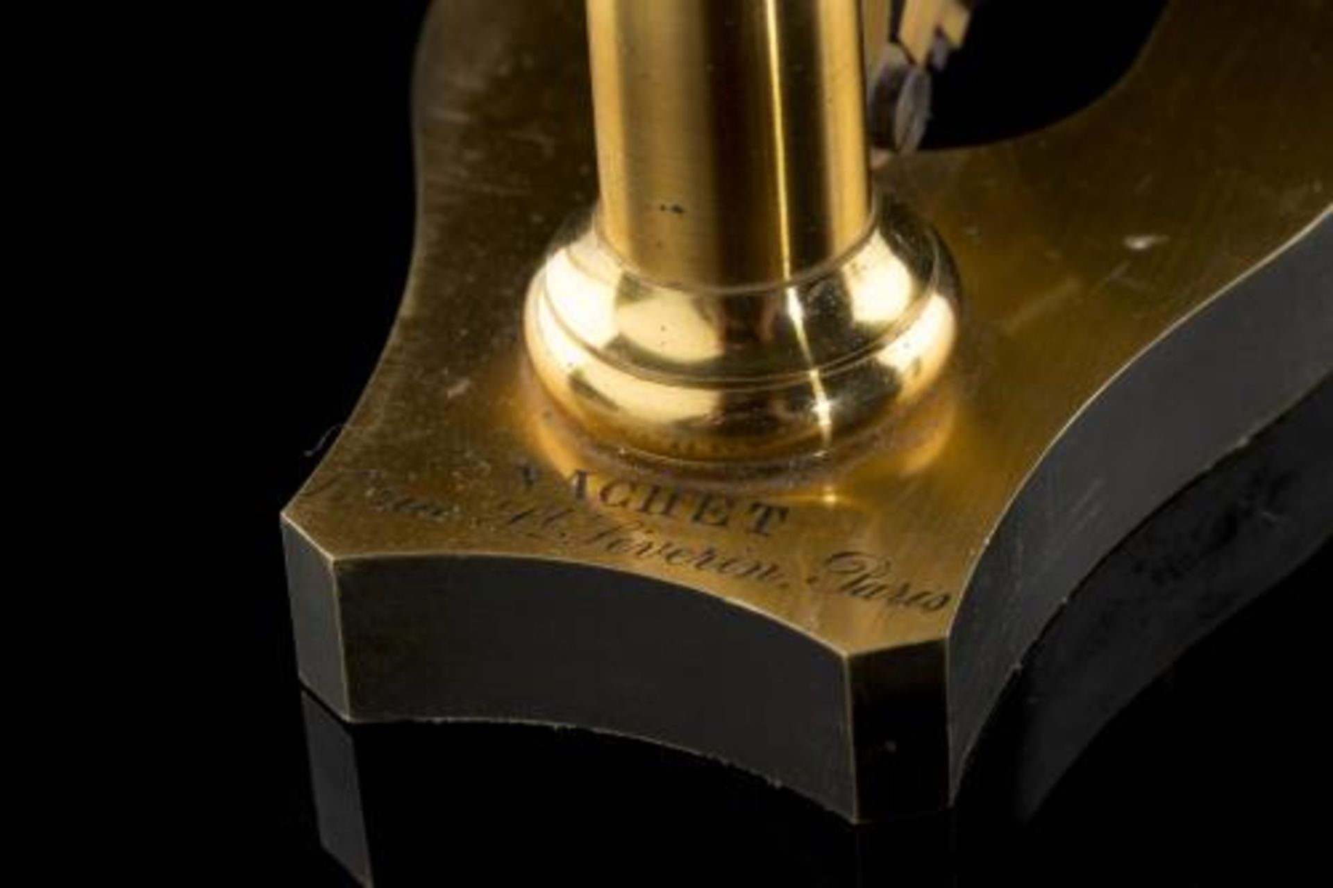 Microscope en laiton de la marque Nachet, 17 rue Saint Severin à Paris comprenant [...] - Bild 13 aus 16
