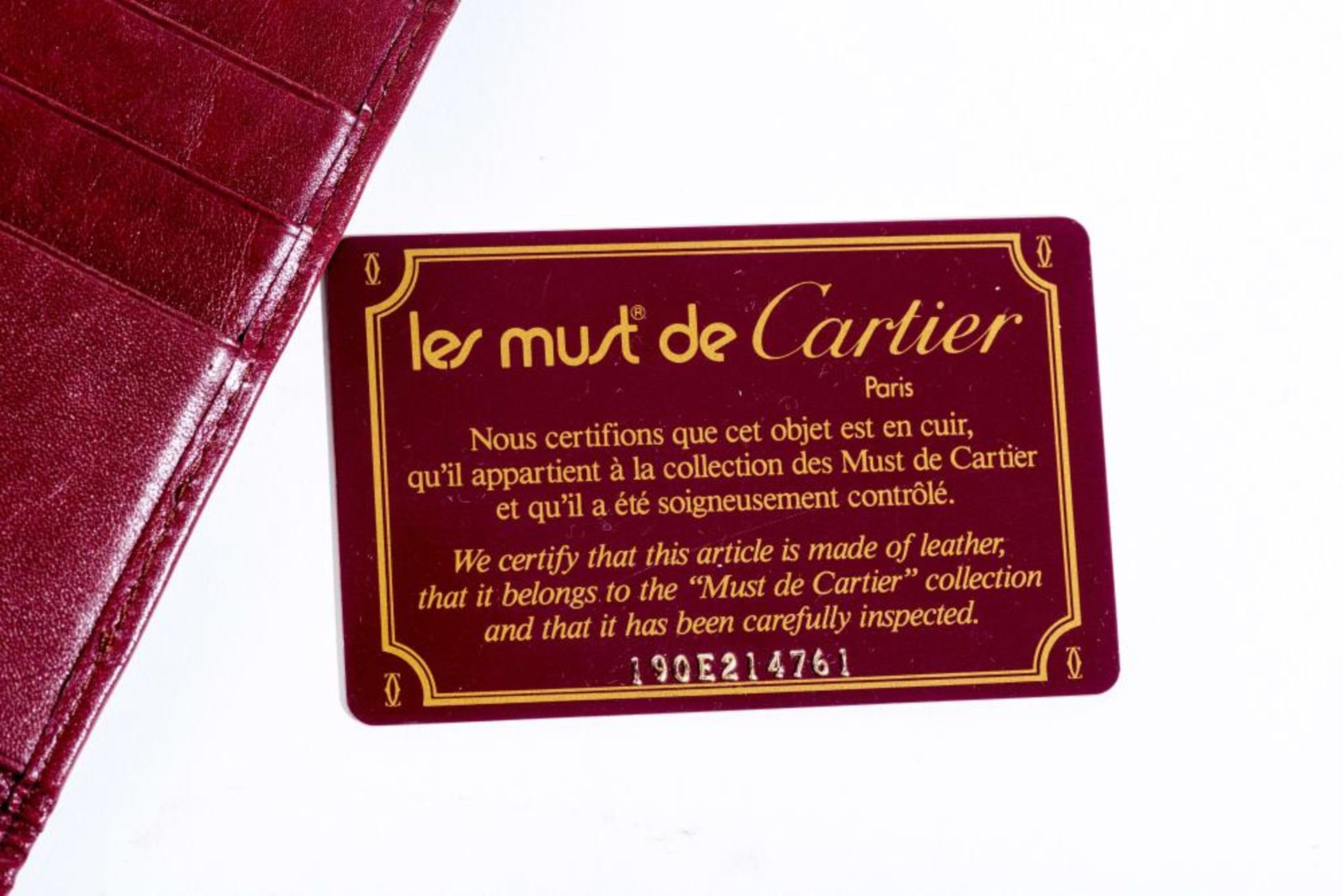 Cartier, portefeuille en cuir de veau bordeaux pouvant contenir 4 cartes. Avec sa [...] - Bild 4 aus 4