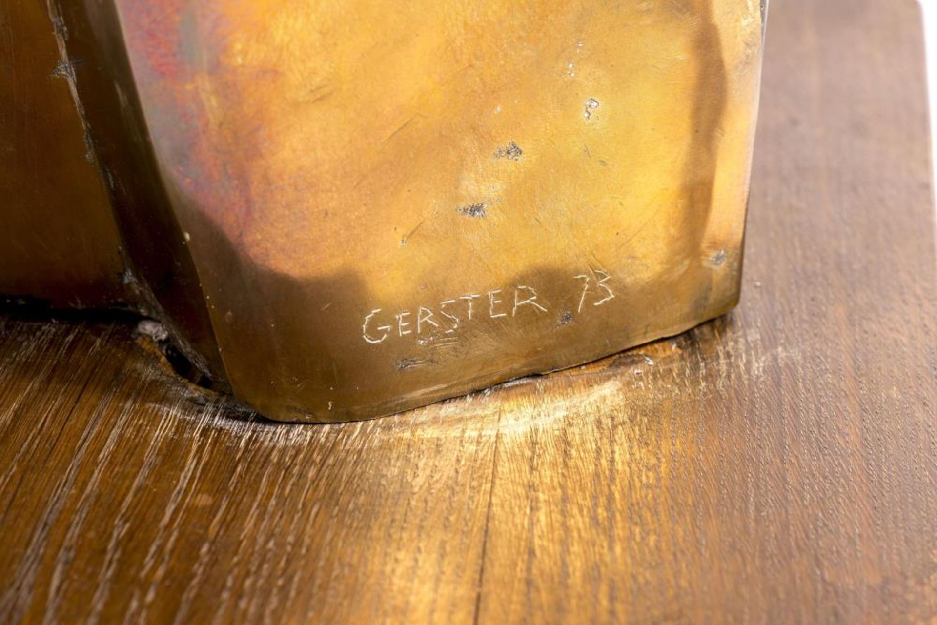 Roger Gerster (né en 1939), "Le danseur". Sculpture en bronze doré, signée sur le [...] - Bild 4 aus 4
