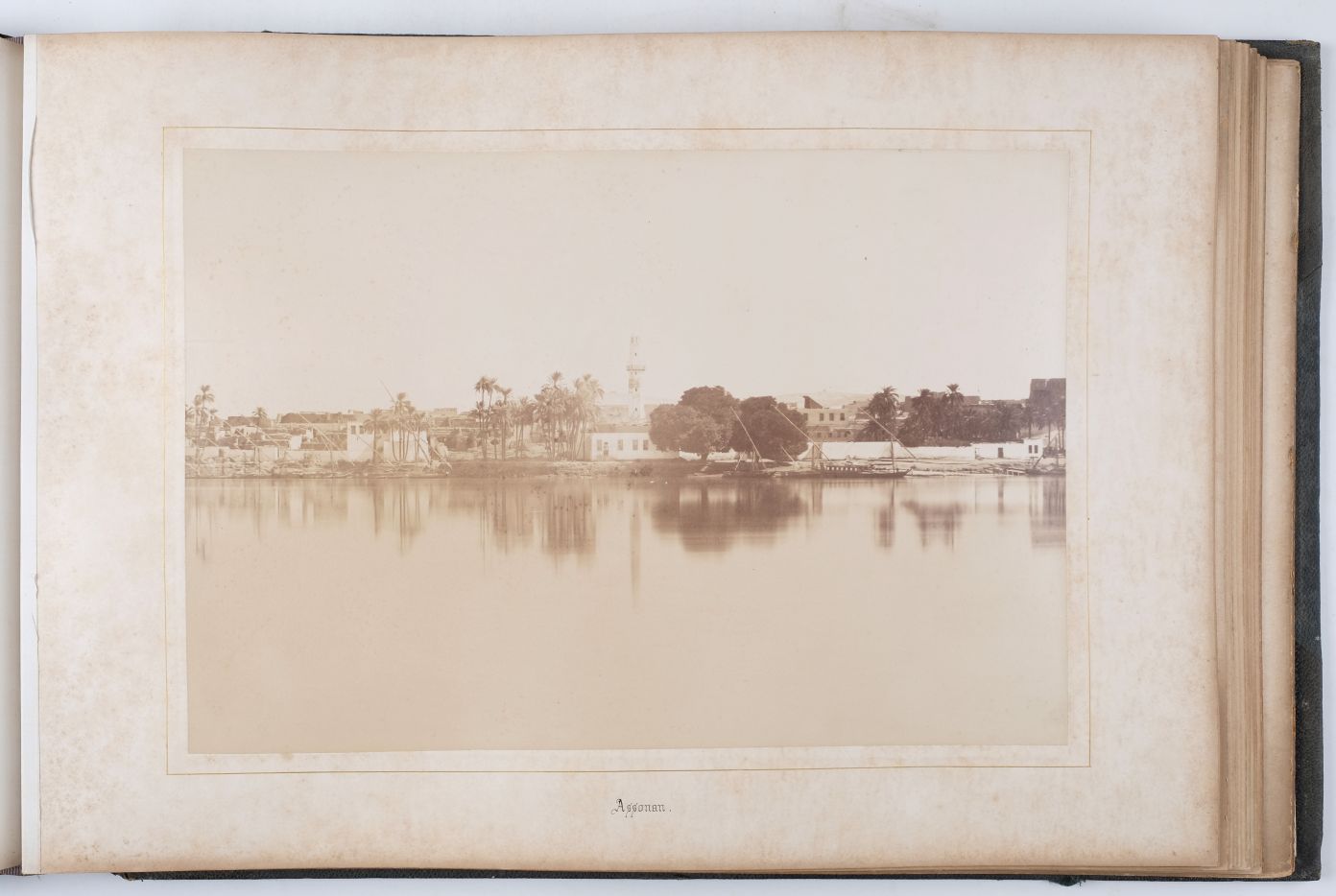 Middle East. Large-format album of albumen prints by Pascal S‚bah, the Bonfils studio, Antonio Beato - Image 6 of 12