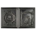 *Lyre in Wide Portal 2. Quarter-plate black thermoplastic union case by Samuel Peck & Co., c.