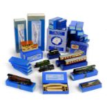 *Hornby Dublo. Mixed collection of 3-rail model rail, including locomotives, tenders, rolling stock,