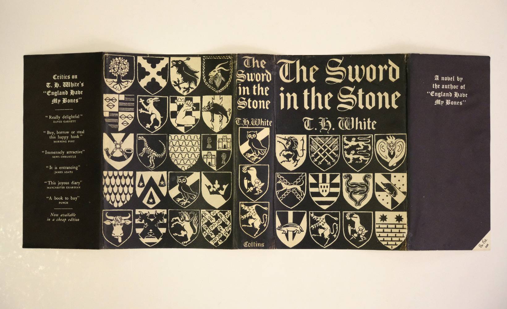 White (T.H.). The Sword in the Stone, 1st edition, 1938, a little light spotting, original black - Image 3 of 4