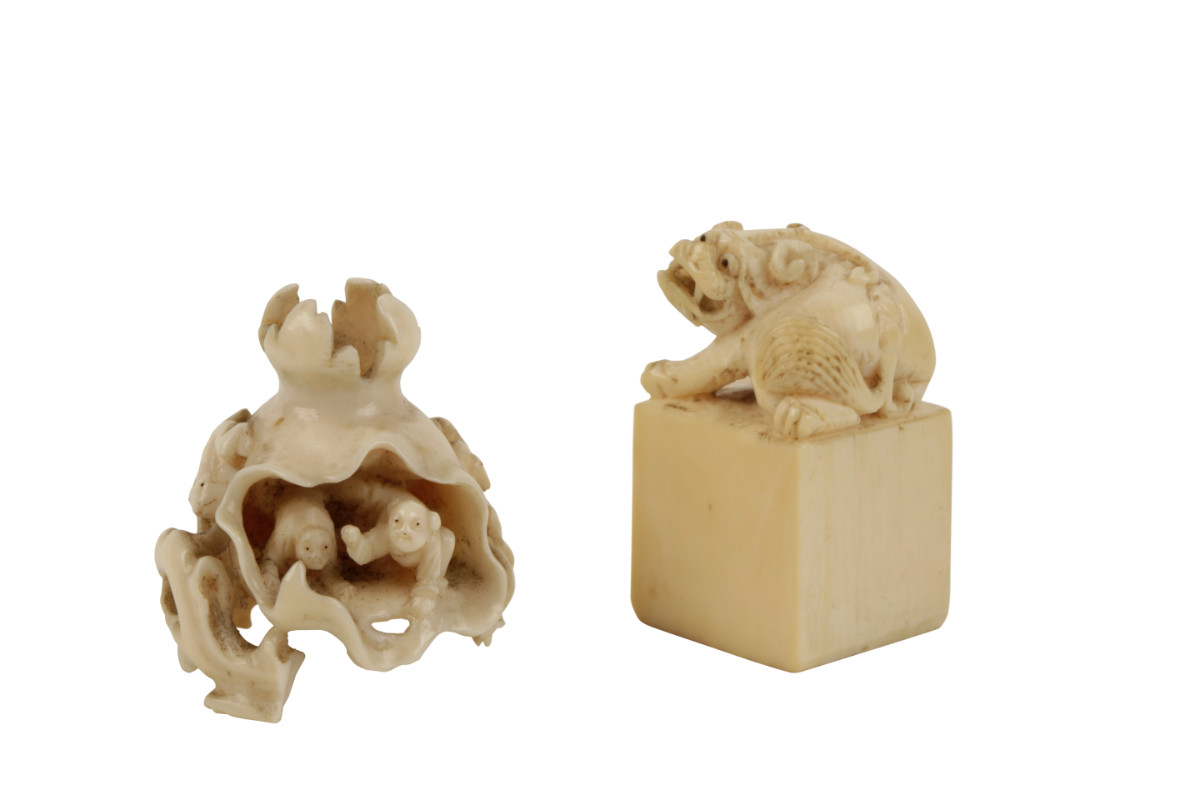 CARVED IVORY 'DRAGON' SEAL, QING DYNASTY, EARLY 19TH CENTURY