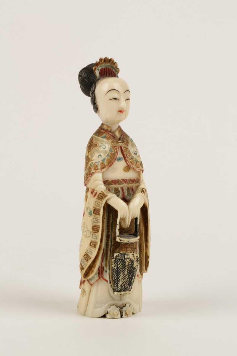 CARVED IVORY AND POLYCHROME PAINTED FIGURE OF A LADY, LATE QING DYNASTY