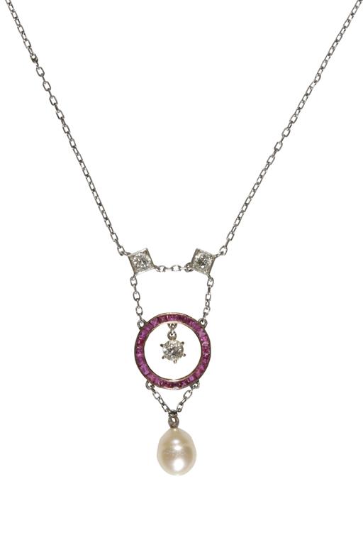 DIAMOND PEARL AND RUBY PENDANT NECKLACE