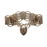 GOLD GATE LINK BRACELET