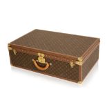 LOUIS VUITTON: A SUITCASE