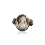 FROMONT MEURICE STYLE, 19TH CENTURY GOLD AND "IRON" PORTRAIT BESPOKE RING