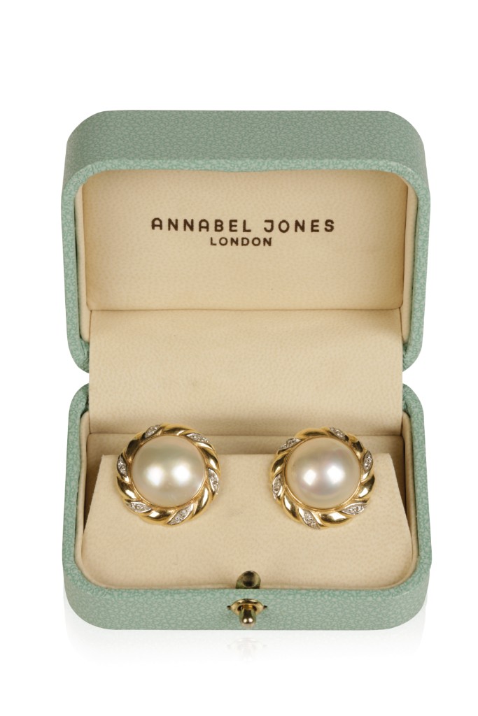 ANNABEL JONES A PAIR OF MABE PEARL AND DIAMOND EAR CLIPS