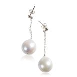 PAIR OF CULTURED PEARL DROP EARRINGS