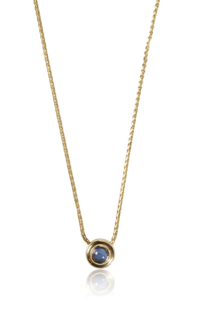 RICH HAYES: 18CT YELLOW GOLD PENDANT AND CHAIN