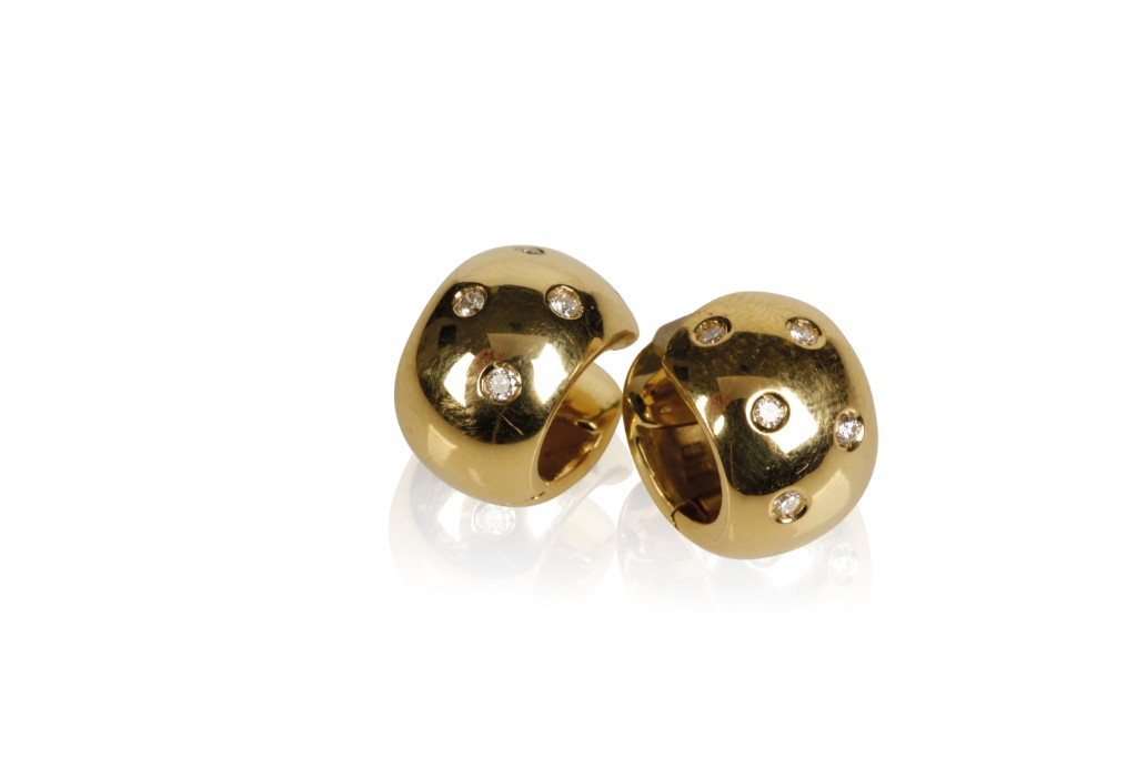 SUPERIORO: 18CT YELLOW GOLD EARRINGS,