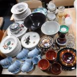 A COLLECTION OF DECORATIVE AND HOUSEHOLD CERAMICS and glassware