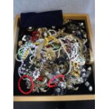 A COLLECTION OF COSTUME JEWELLERY AND BEADS