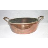 A 19TH CENTURY COPPER JAM PAN, 39 cm dia.