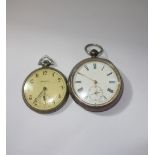 A GENTLEMAN'S SILVER OPENFACE POCKET WATCH, the white enamel dial with Roman numerals and subsidiary