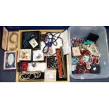 A LARGE COLLECTION OF COSTUME JEWELLERY AND BEADS