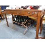 A REPRODUCTION GEORGE III STYLE MAHOGANY SERVING TABLE fitted two drawers, 139 cms wide