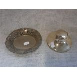 A SILVER CAPSTAN INKWELL and a shallow dish with embossed rim (2)