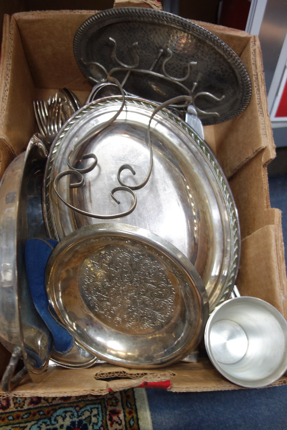 A QUANTITY OF PLATED CUTLERY and similar metalware