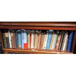 A COLLECTION OF BOOKS OF POETRY, including war poets (one shelf)