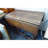 A LATE 17TH CENTURY AND LATER OAK DROP FLAP TABLE, with single gateleg, 87 cm wide