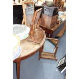 A 19TH CENTURY MAHOGANY DROP FLAP BREAKFAST TABLE, on downswept legs, 120 cm wide, a mahogany D