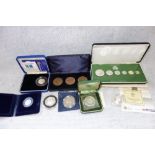 A COLLECTION OF COINS, to include 'retro' pattern collection in a fitted presentation case