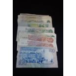 A COLLECTION OF BANKNOTES, to include five shilling notes and older five pound n