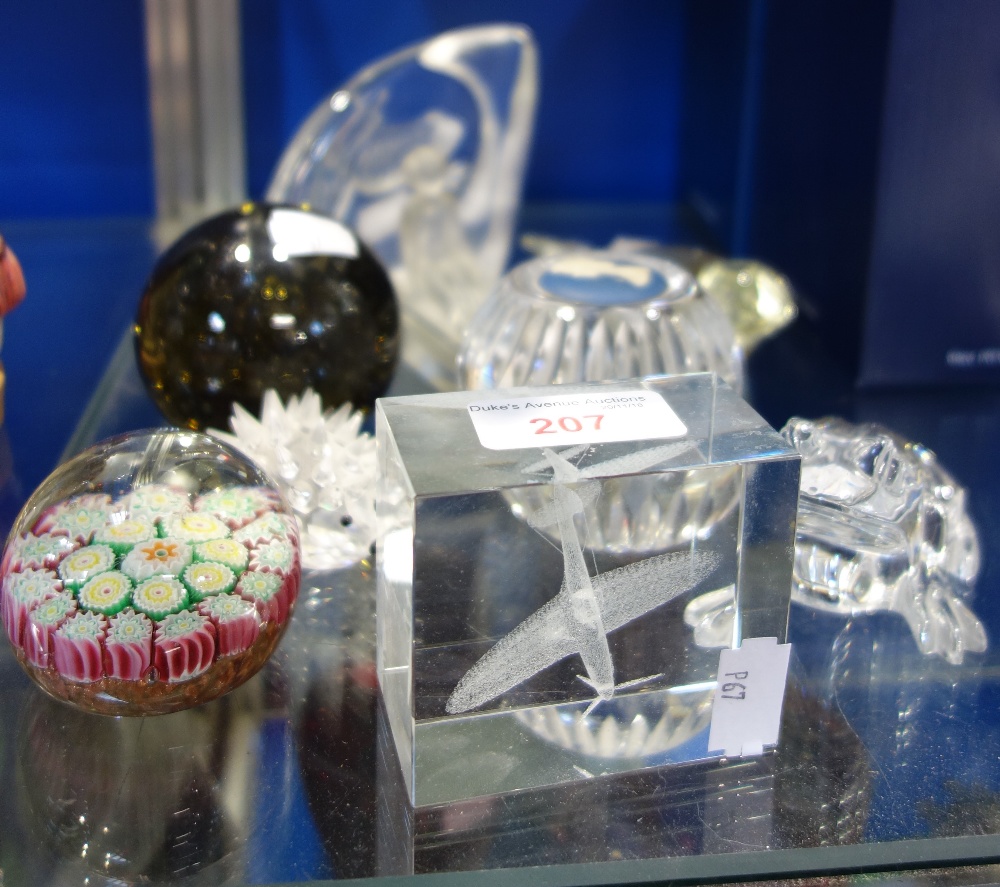 AN ART DECO FROSTED GLASS STUDY OF A SEATED NUDE, paperweights and similar glassware