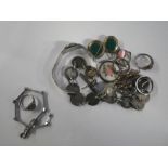 A COLLECTION OF JEWELLERY, to include a silver torque