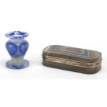 Rectangular agate and silver mounted snuff box, together with a blue and white polished stone