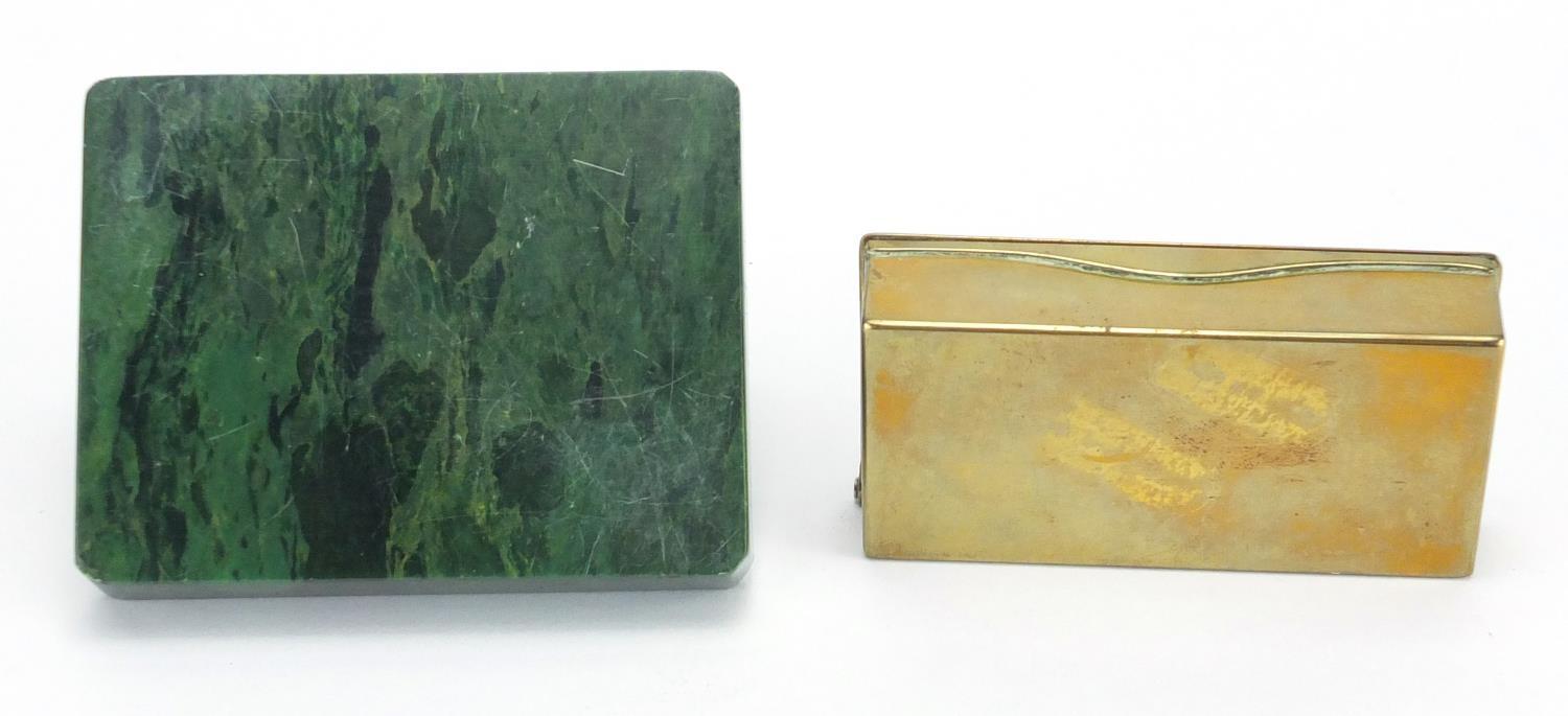 Writing objects comprising a silver handled green marble paperweight, brass stamp case and brass - Image 5 of 9