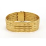 Heavy 18ct gold wide herringbone link bracelet, 19cm in length x 2.2cm wide, approximate weight
