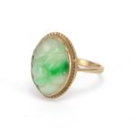 9ct gold and green jade ring carved with fruit, approximate weight 2.7g Further condition reports