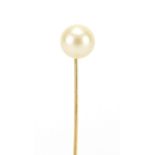 Unmarked gold pearl tie pin, housed in a Beaver Ltd tooled leather box, 6.5cm in length, approximate