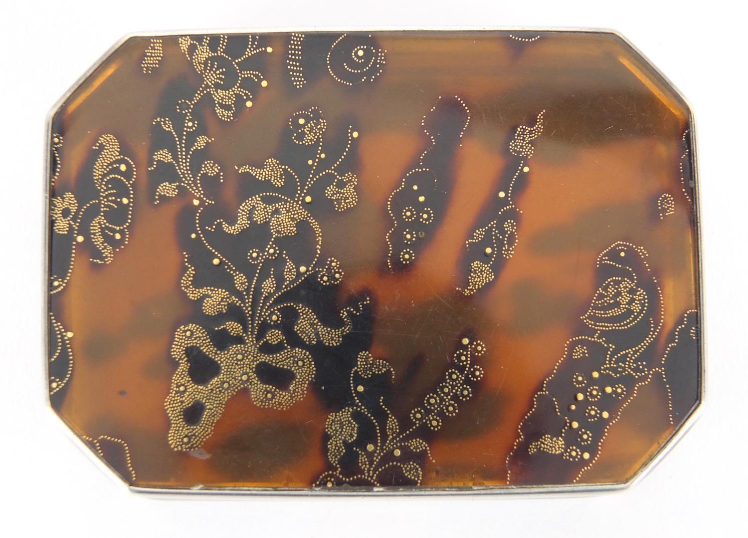 18th century rectangular silver, tortoiseshell and gold pique work snuff box, decorated with - Image 2 of 7