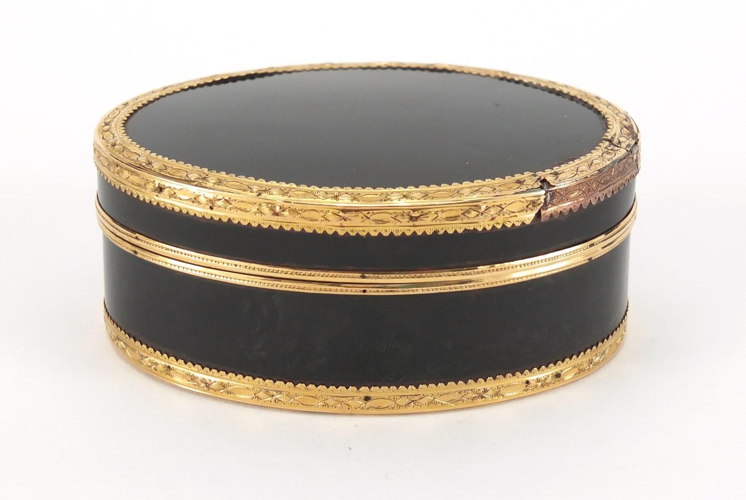 18th century French oval tortoiseshell snuff box with gold mounts, indistinct marks to the inside - Image 3 of 8