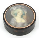 18th century circular tortoiseshell portrait snuff box with gold coloured mount, the lid hand