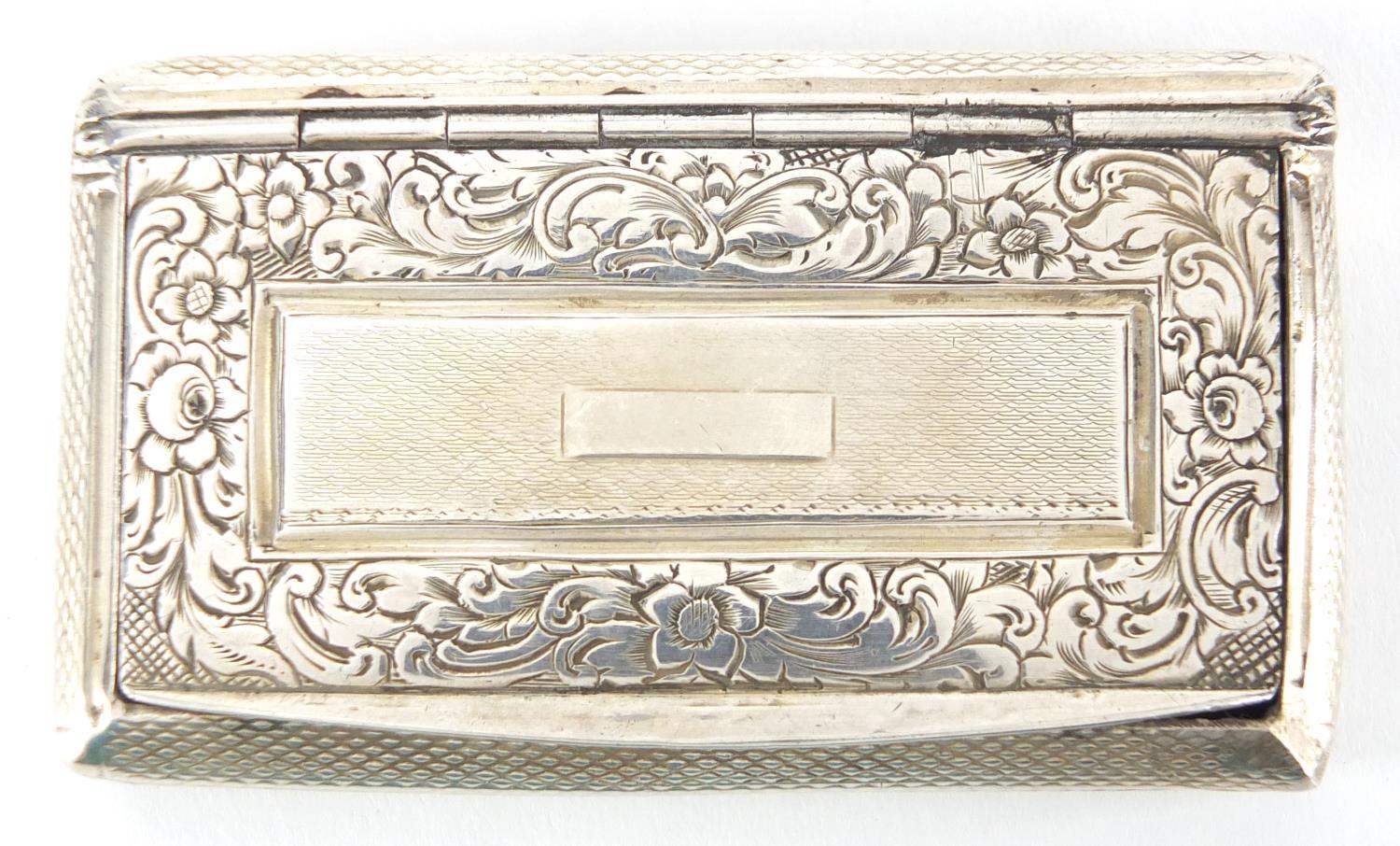 Rectangular continental silver snuff box with engine turned decoration, the hinged lid engraved with - Image 3 of 6