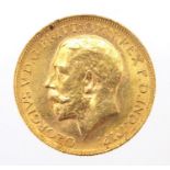 George V 1917 gold sovereign : For further Condition Reports Please Visit our Website