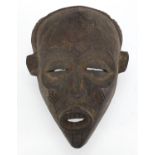 African Tribal carved wooden face mask, 26cm high : For further Condition Reports Please Visit our