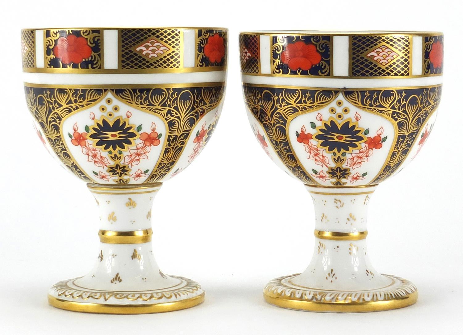Pair of Royal Crown Derby old Imari pedestal goblets, each 12cm high : For further Condition Reports - Image 3 of 5