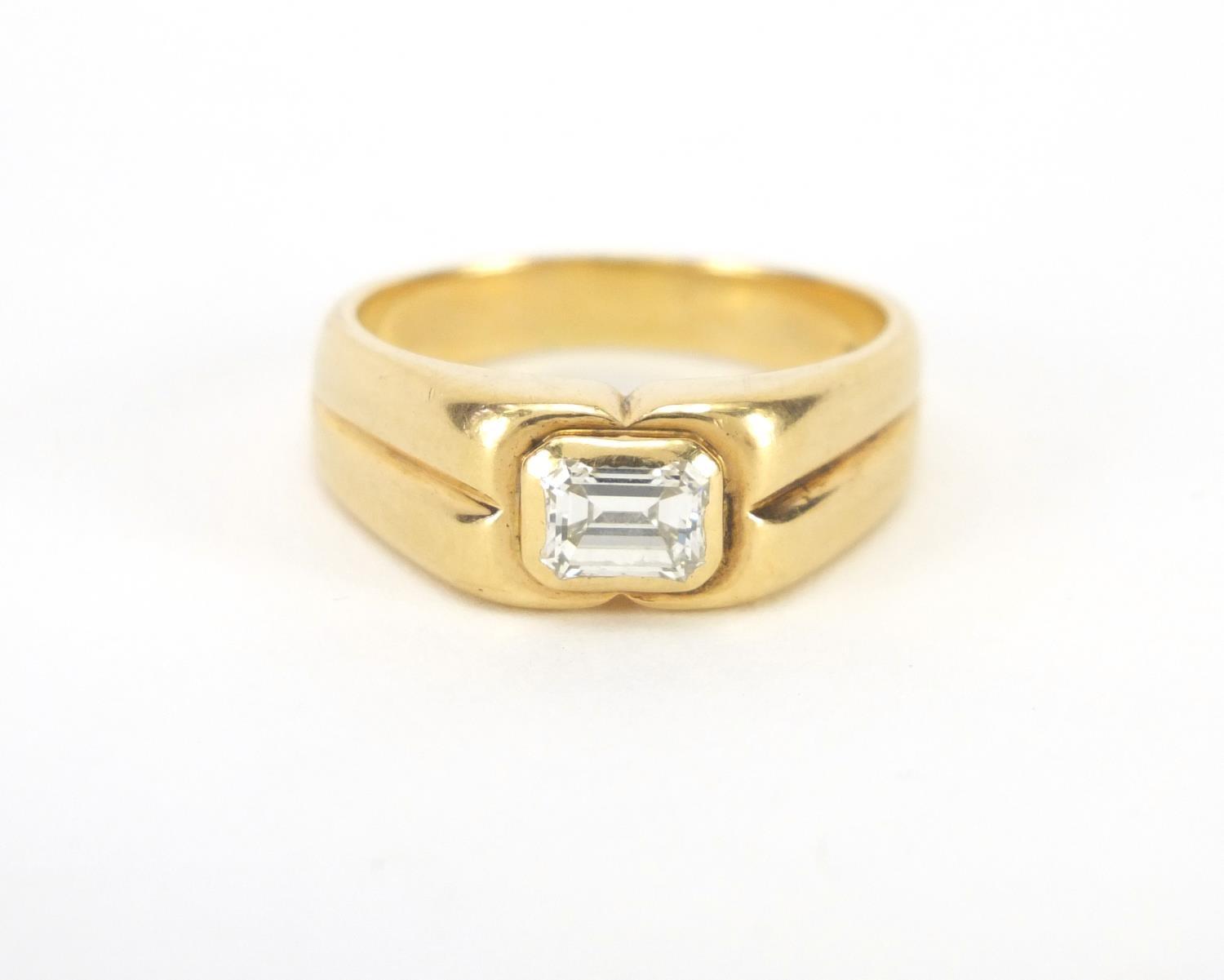 18ct gold baguette diamond solitaire ring, London 1980, size T, approximate weight 11.8g : For extra - Image 2 of 5