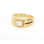 18ct gold baguette diamond solitaire ring, London 1980, size T, approximate weight 11.8g : For extra